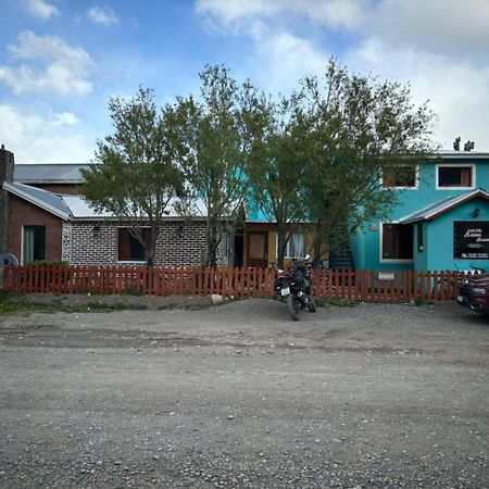 Hostel Luna Country El Chalten Exterior photo