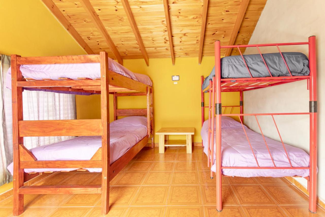 Hostel Luna Country El Chalten Exterior photo