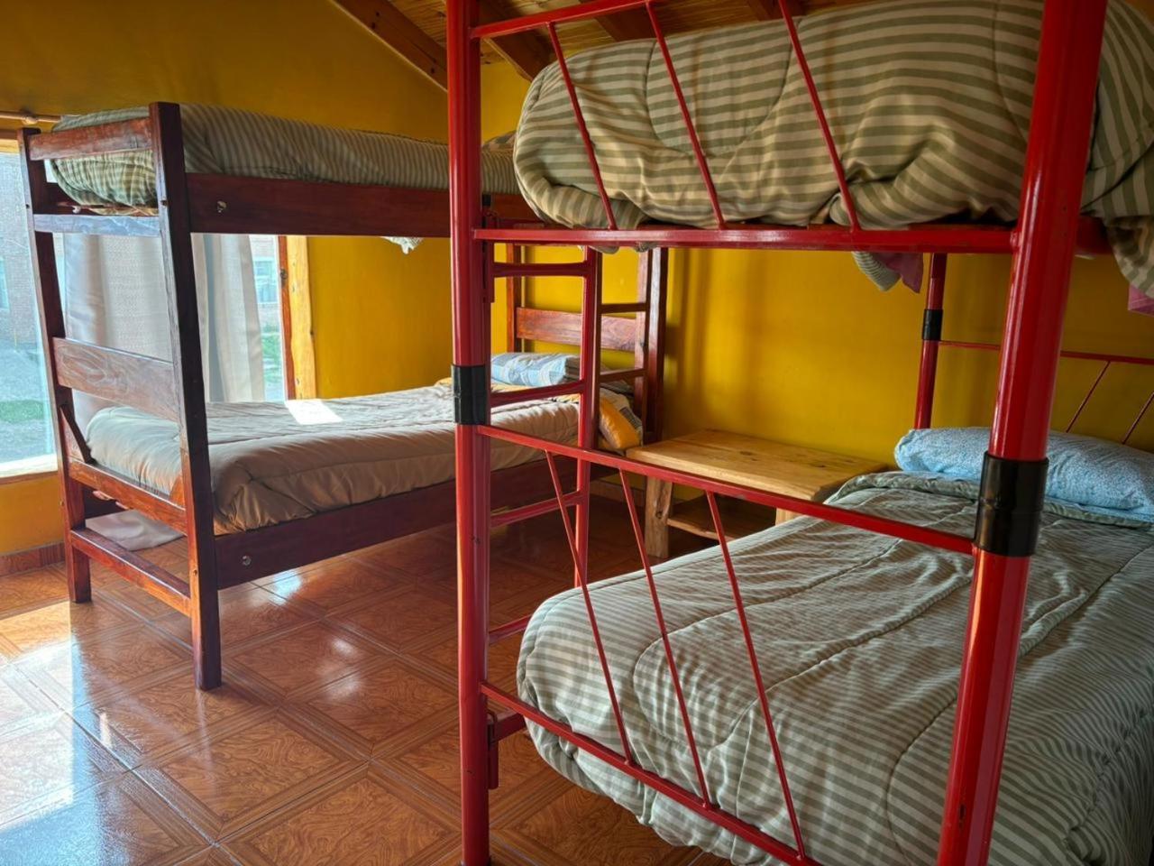 Hostel Luna Country El Chalten Exterior photo