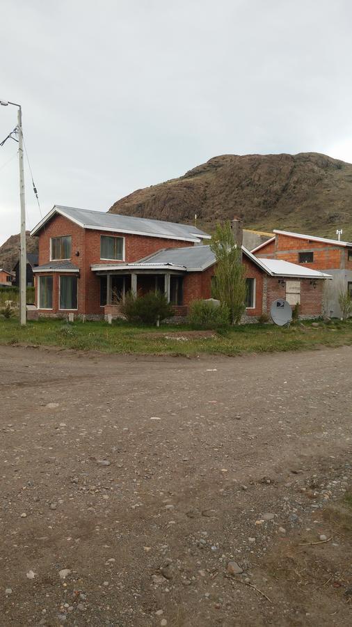 Hostel Luna Country El Chalten Exterior photo